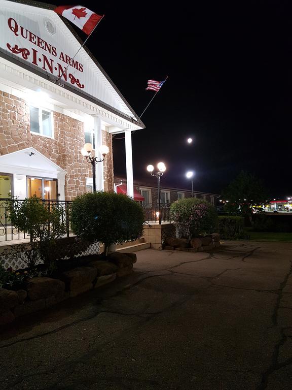 Queens Arms Inn Charlottetown Zewnętrze zdjęcie