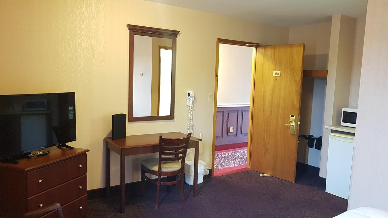 Queens Arms Inn Charlottetown Zewnętrze zdjęcie